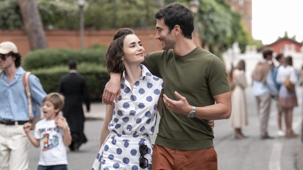 Emily in Paris, gli stereotipi sugli italiani - NonSoloFilm.it